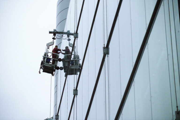 Fall Arrest System vs Fall Restraint Systems Melbourne