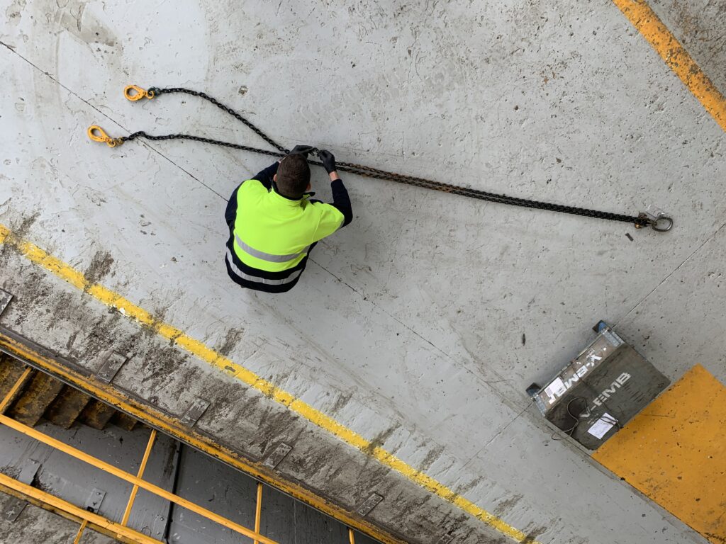Test Lift Rigging Home - The Lifting Guys